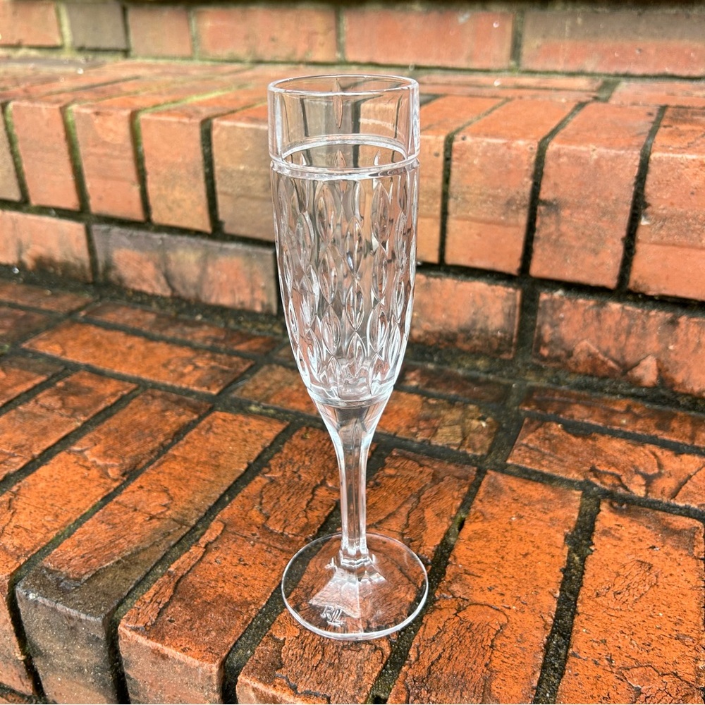 RALPH LAUREN CRYSTAL ASTON FLUTED CRYSTAL STEMWARE
